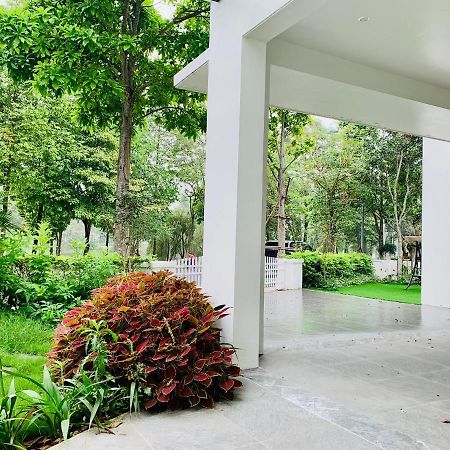 Xanh Villas Resort & Spa Luxury ฮานอย ภายนอก รูปภาพ