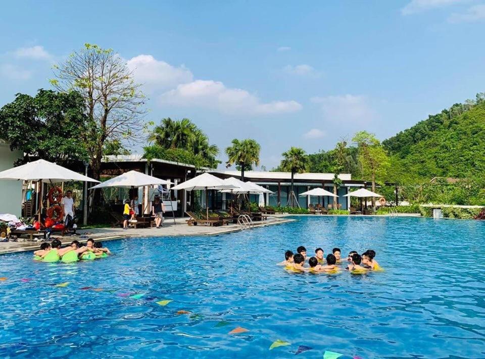 Xanh Villas Resort & Spa Luxury ฮานอย ภายนอก รูปภาพ